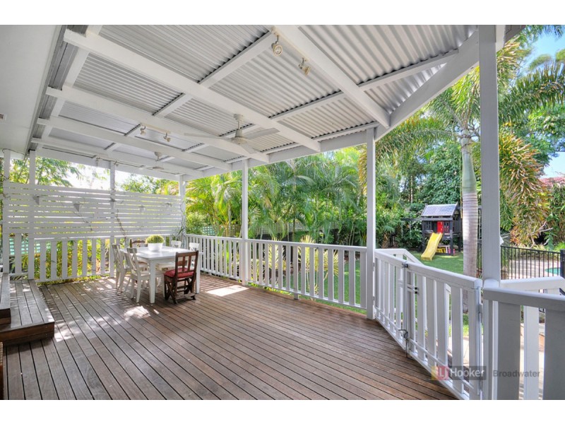 22 Mole Avenue, Southport QLD 4215