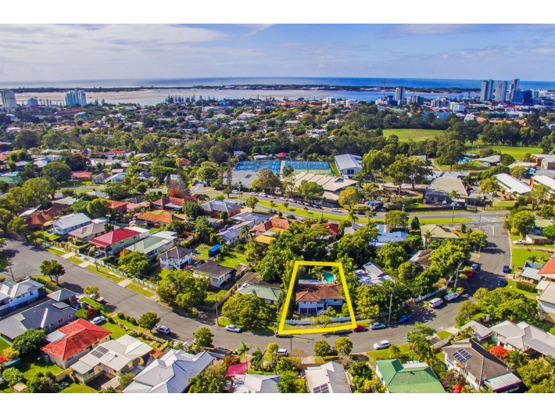 22 Mole Avenue, Southport QLD 4215