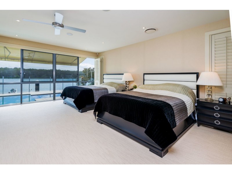 8088 Riverside Drive, Sanctuary Cove QLD 4212