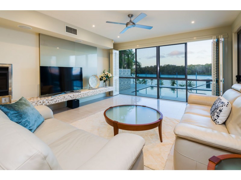 8088 Riverside Drive, Sanctuary Cove QLD 4212