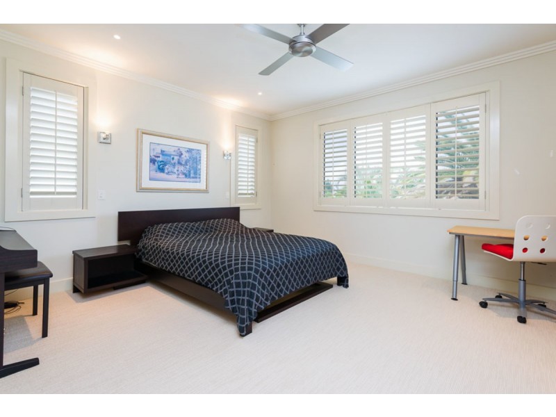 8088 Riverside Drive, Sanctuary Cove QLD 4212