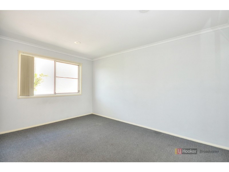 1/348 Government Road, Labrador QLD 4215