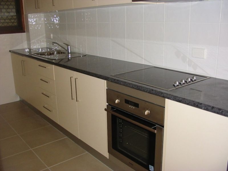 3/173 Muir Street, Labrador QLD 4215