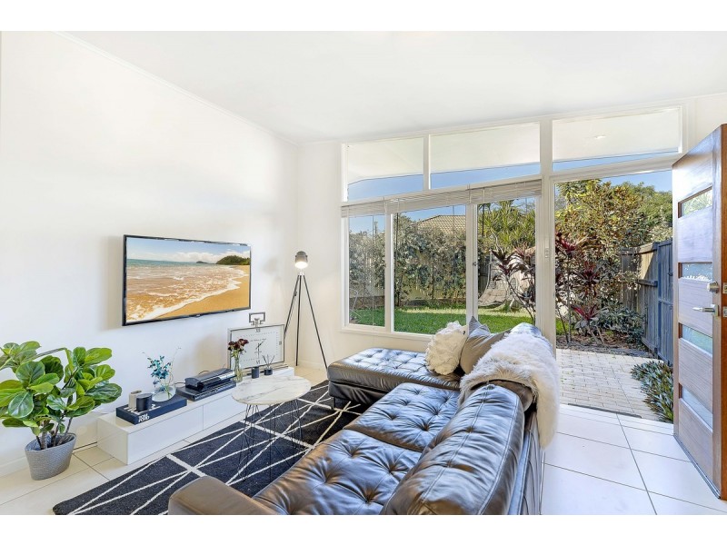 2/31 Brisbane Road, Biggera Waters QLD 4216