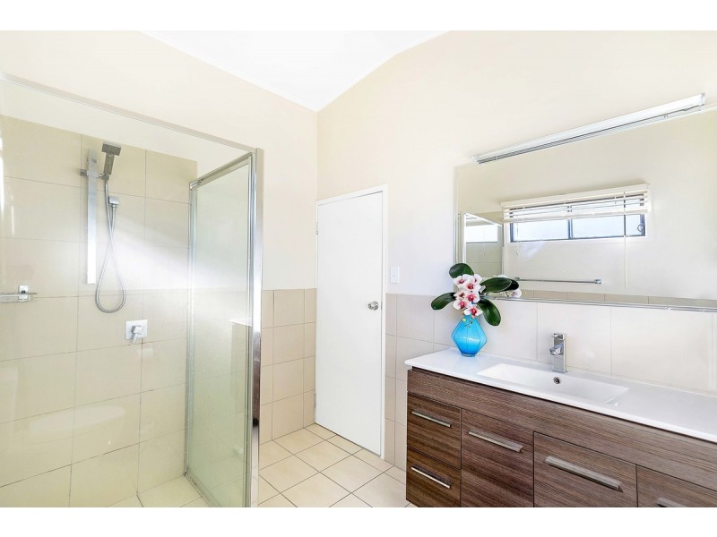 2/31 Brisbane Road, Biggera Waters QLD 4216