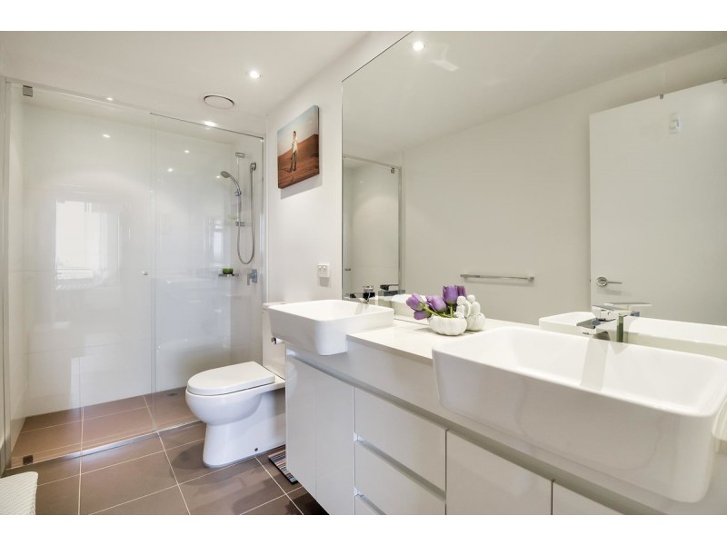 803/15 Compass Drive, Biggera Waters QLD 4216