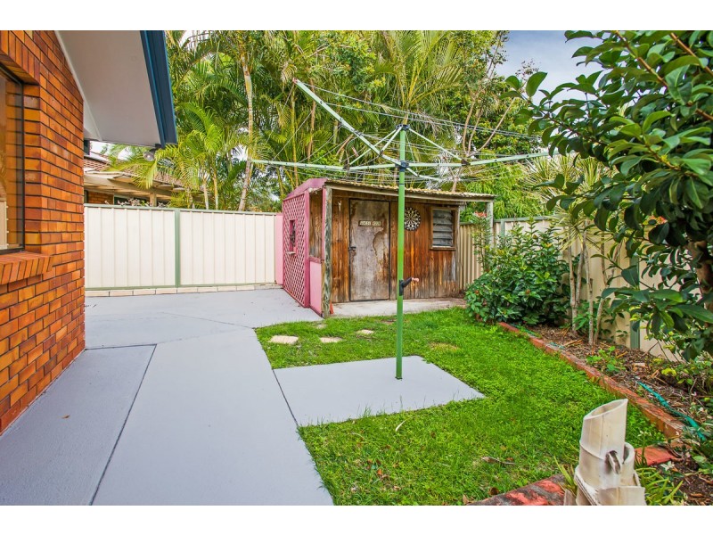 2/12 Warrie Close, Paradise Point QLD 4216