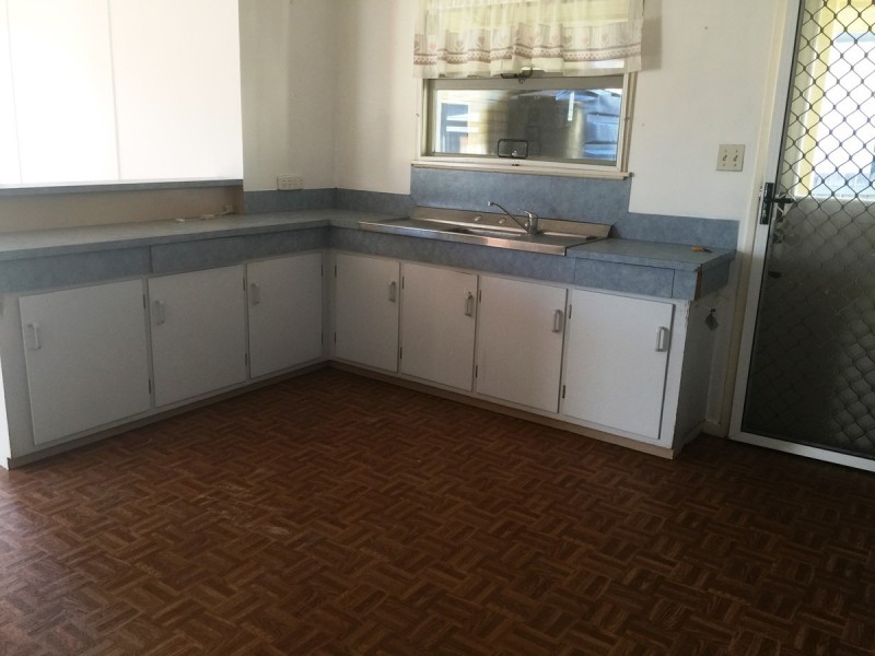 72 Central Street, Labrador QLD 4215