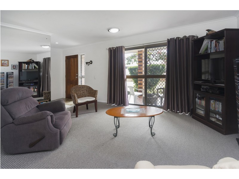 84 Columbus Drive, Hollywell QLD 4216