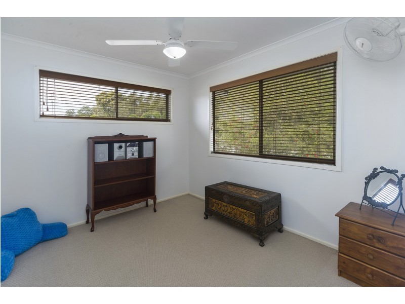 84 Columbus Drive, Hollywell QLD 4216