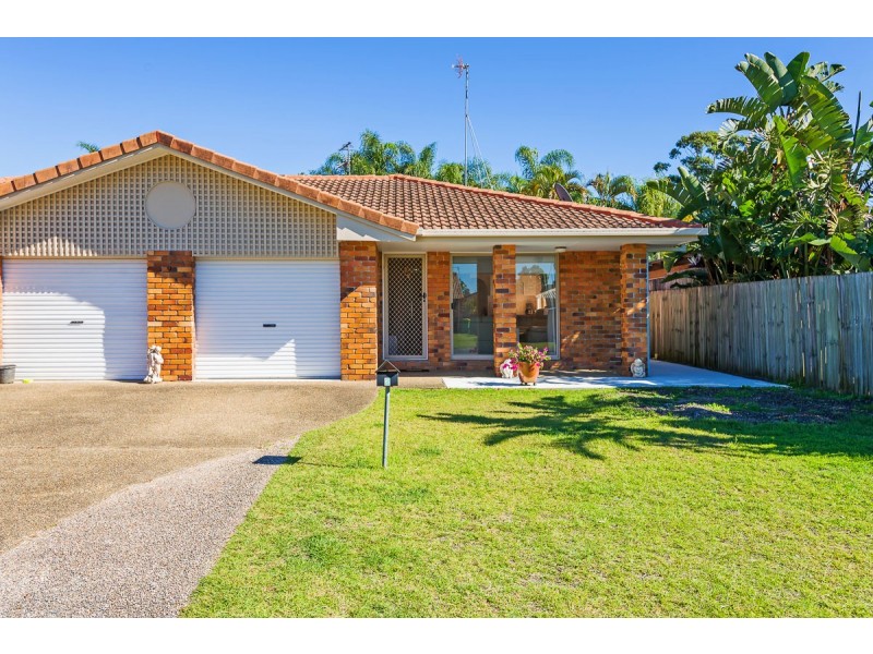 2/9 Sanctuary Court, Coombabah QLD 4216