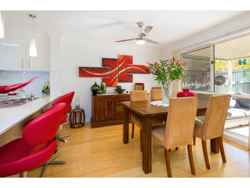 73/88-98 Limetree Parade, Runaway Bay QLD 4216