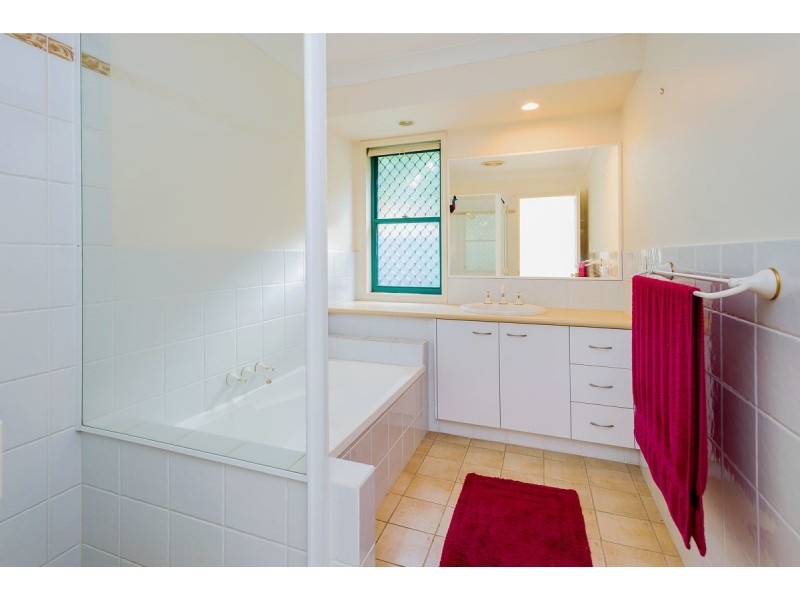 24 The Estuary, Coombabah QLD 4216