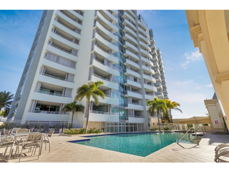 202/360 Marine Parade, Labrador QLD 4215