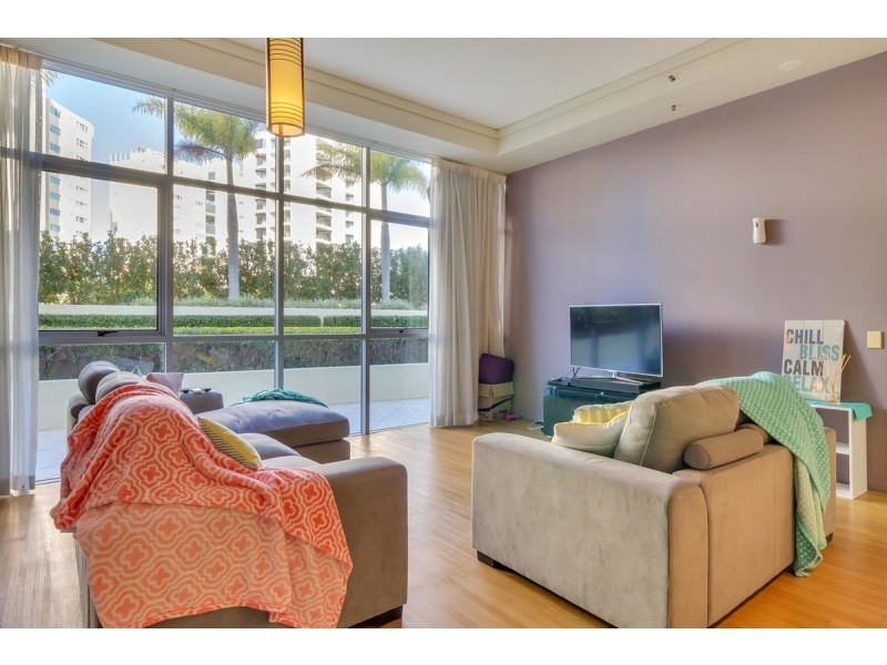 202/360 Marine Parade, Labrador QLD 4215