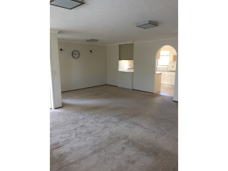 5/198 Marine Parade, Labrador QLD 4215