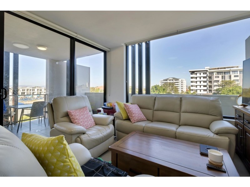 16/43 Lenneberg Street, Southport QLD 4215