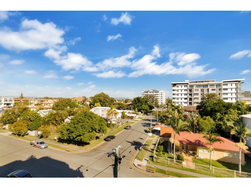 16/43 Lenneberg Street, Southport QLD 4215