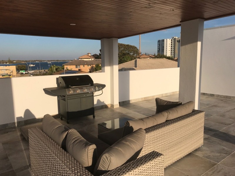 7/16 Brisbane Road, Labrador QLD 4215