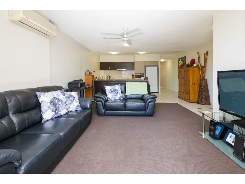 10/8 Proud Street, Labrador QLD 4215