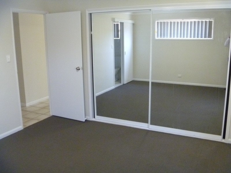 4 Ossie Court, Parkwood QLD 4214