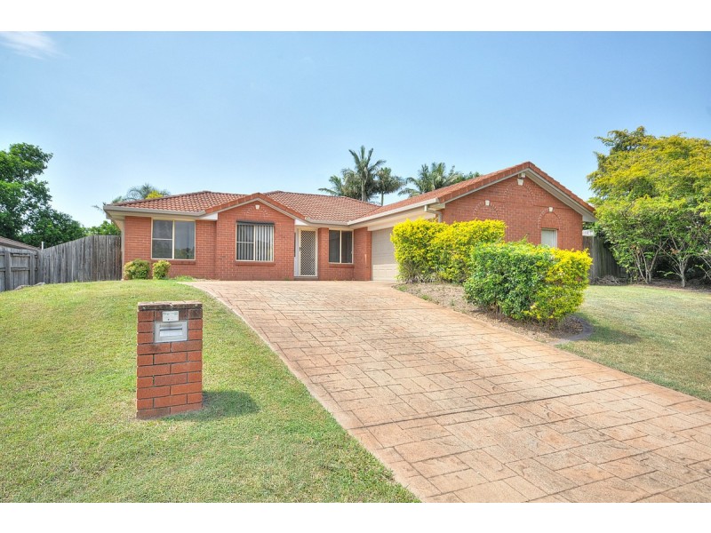 12 Forest Hills Court, Parkwood QLD 4214