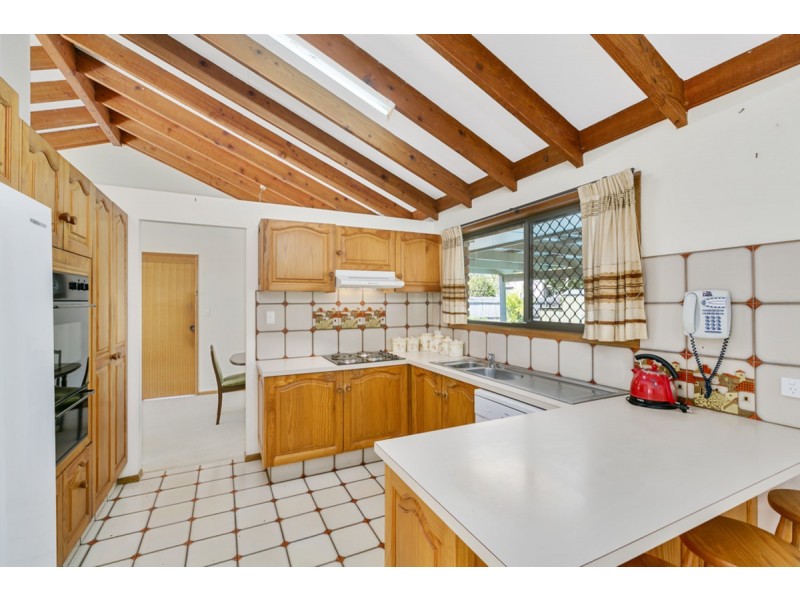 13 Erave Avenue, Runaway Bay QLD 4216