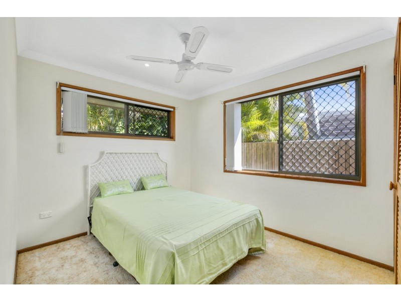 13 Erave Avenue, Runaway Bay QLD 4216