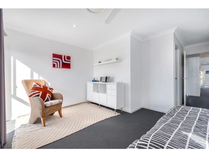 1/19 Nankeen Avenue, Paradise Point QLD 4216