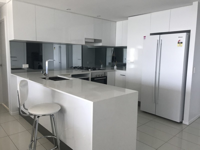 720/19 Imperial Parade, Labrador QLD 4215