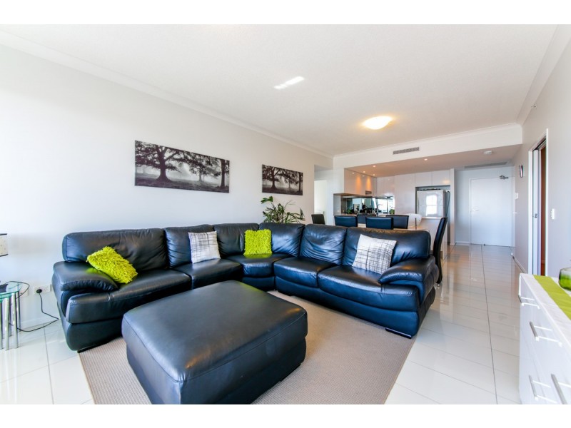 720/19 Imperial Parade, Labrador QLD 4215