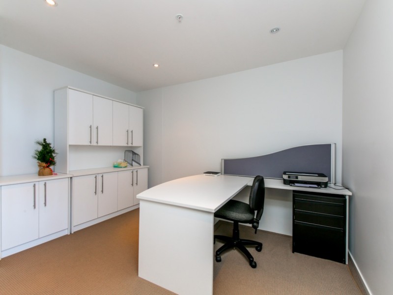 720/19 Imperial Parade, Labrador QLD 4215