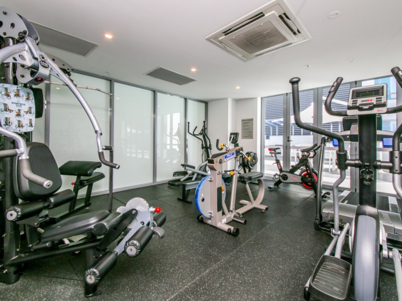 720/19 Imperial Parade, Labrador QLD 4215
