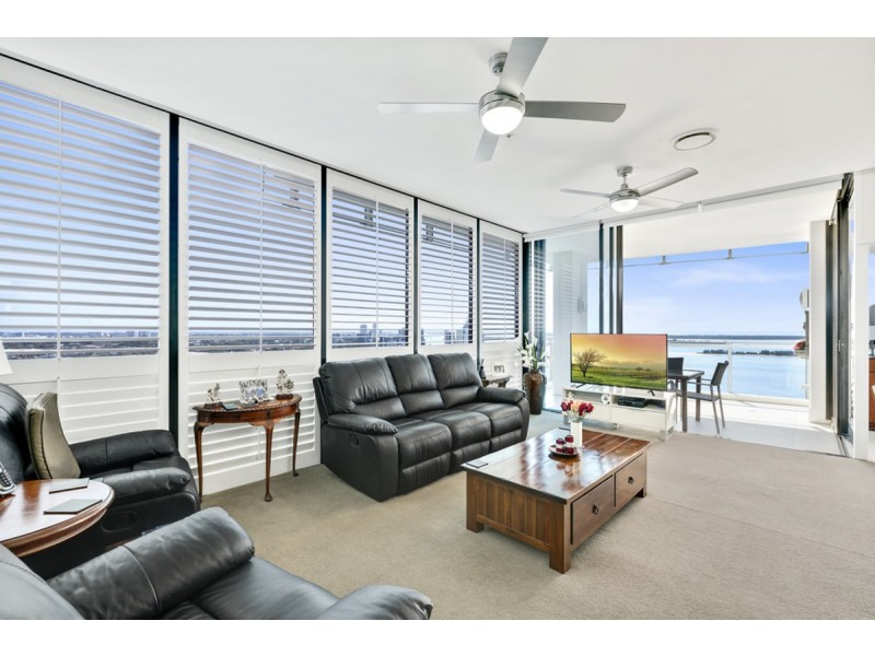 1601/230 Marine Parade, Labrador QLD 4215