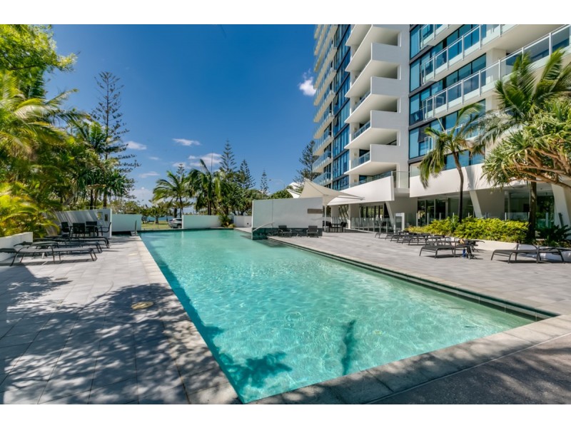 1601/230 Marine Parade, Labrador QLD 4215