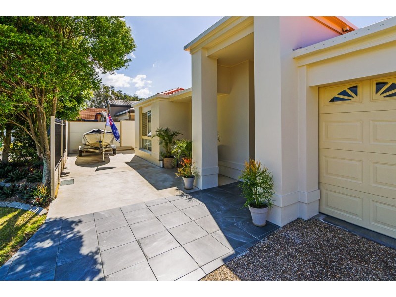 9 Georgia Street, Coombabah QLD 4216