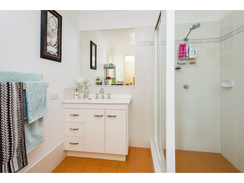 9 Georgia Street, Coombabah QLD 4216