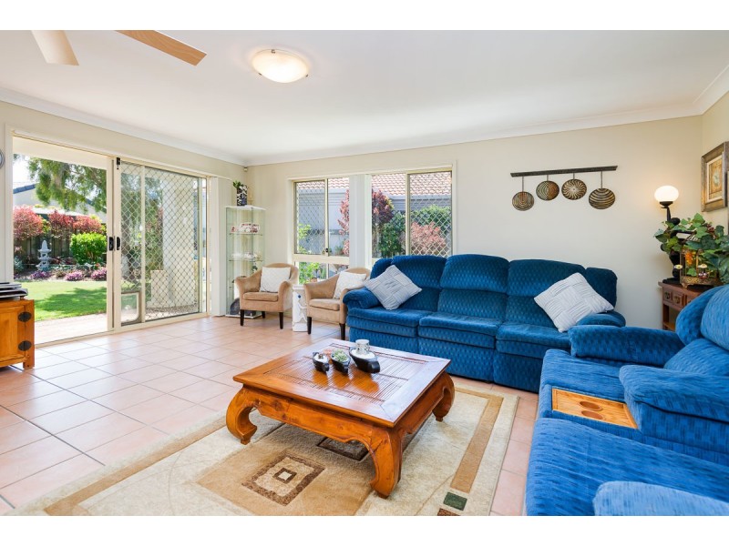 9 Georgia Street, Coombabah QLD 4216