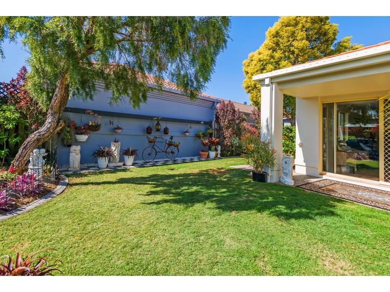 9 Georgia Street, Coombabah QLD 4216