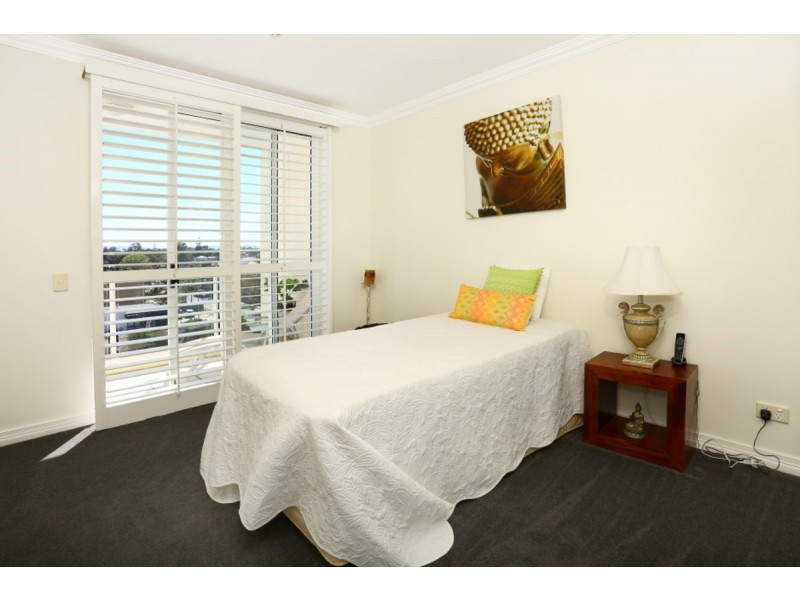 501/212-214 Marine Parade, Labrador QLD 4215
