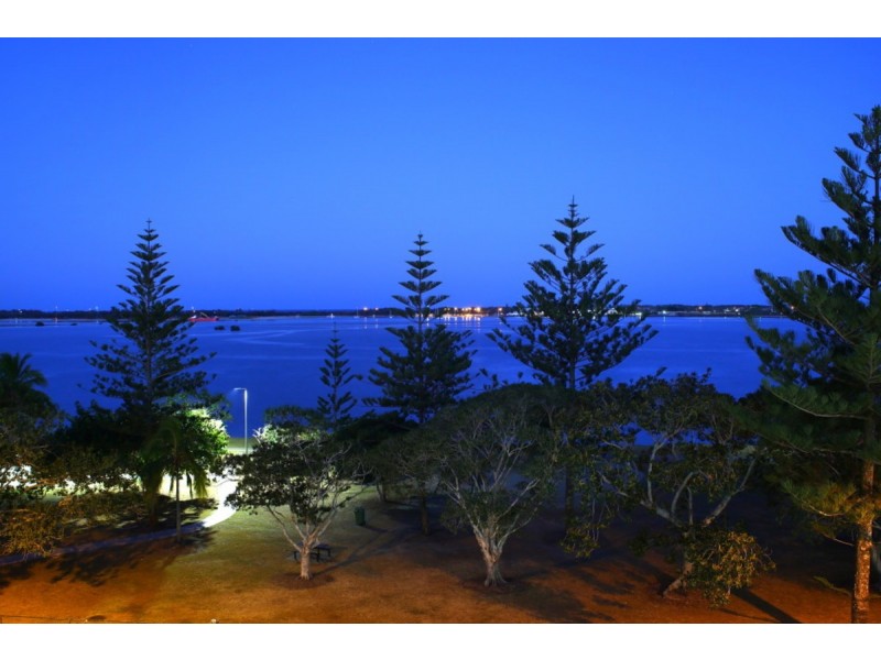 501/212-214 Marine Parade, Labrador QLD 4215