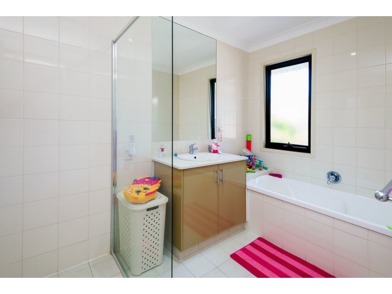 2/8-10 Gordon Street, Labrador QLD 4215