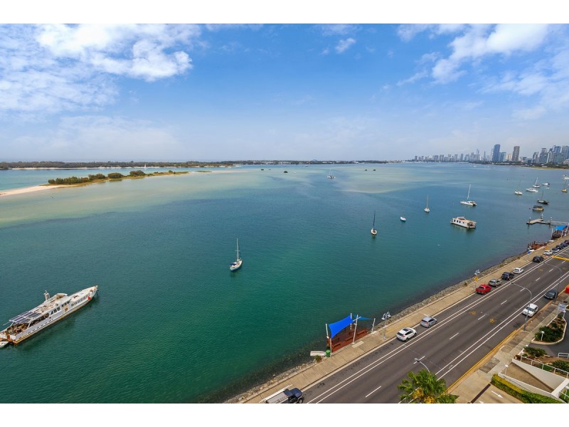 54/326-342 Marine Parade, Labrador QLD 4215