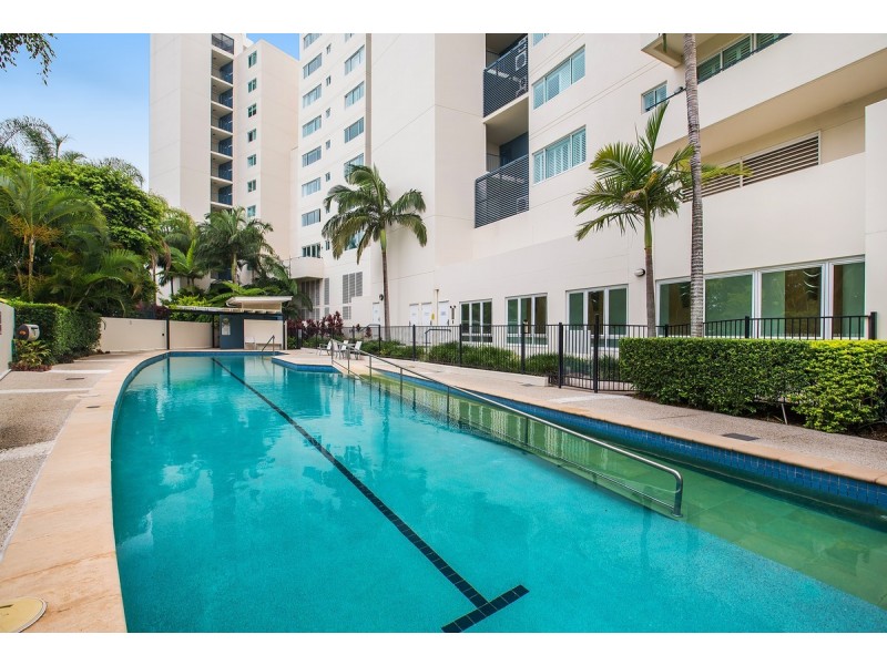 54/326-342 Marine Parade, Labrador QLD 4215