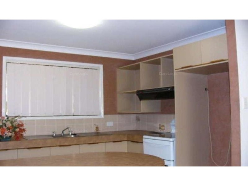 1/7 Burwood Court, Labrador QLD 4215