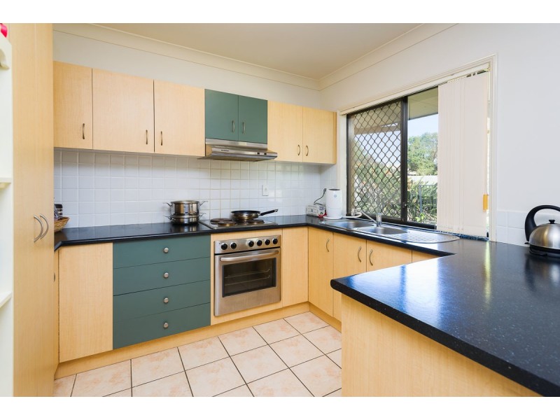 32/20 Brown Street, Labrador QLD 4215