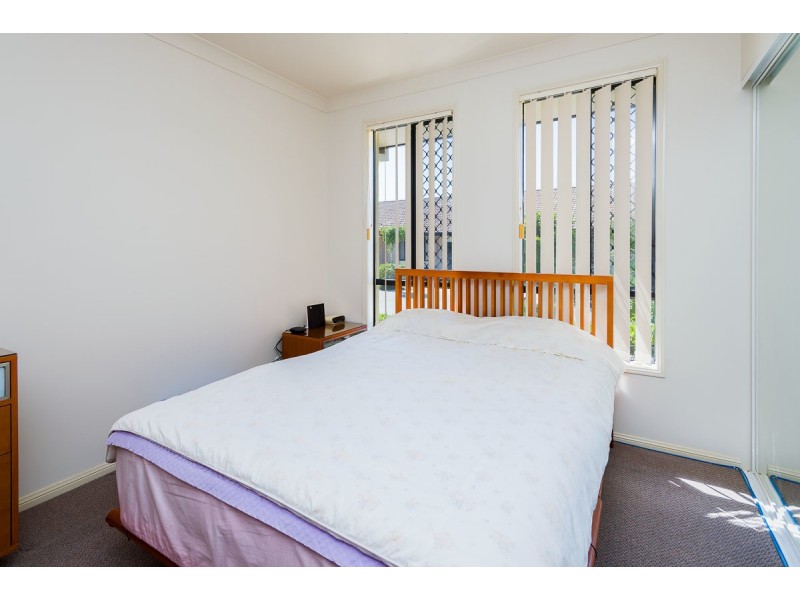 32/20 Brown Street, Labrador QLD 4215