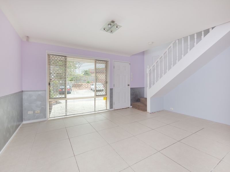 12/62-64 Brown Street, Labrador QLD 4215