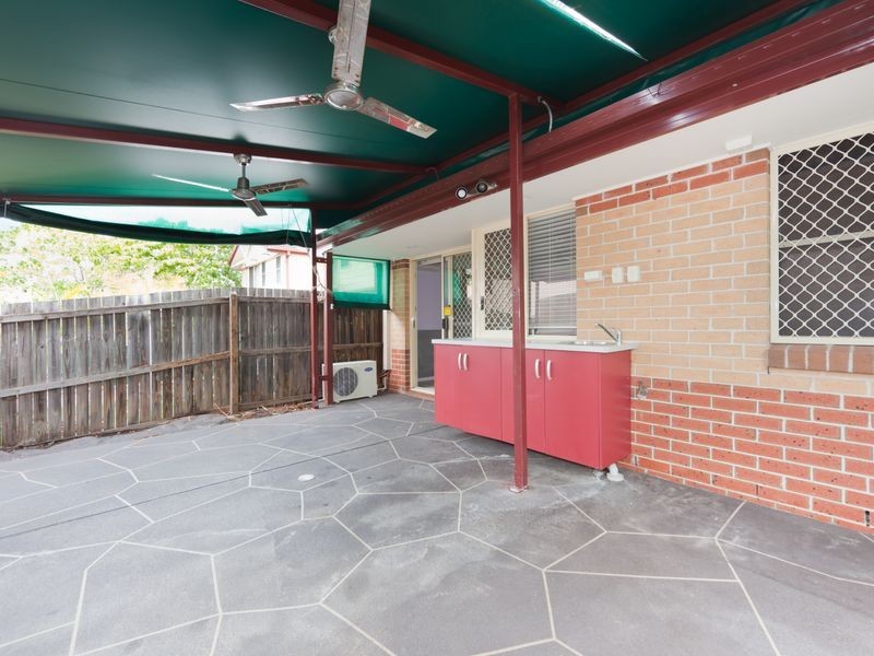 12/62-64 Brown Street, Labrador QLD 4215