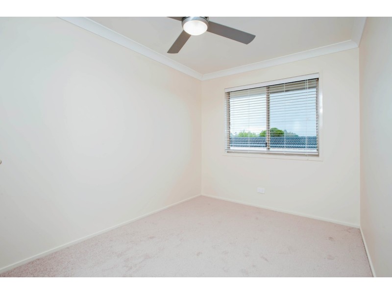 8/284 Oxley Drive, Coombabah QLD 4216